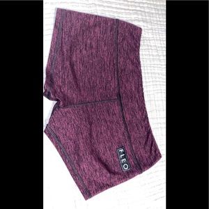 FLEO shorts color purple size large